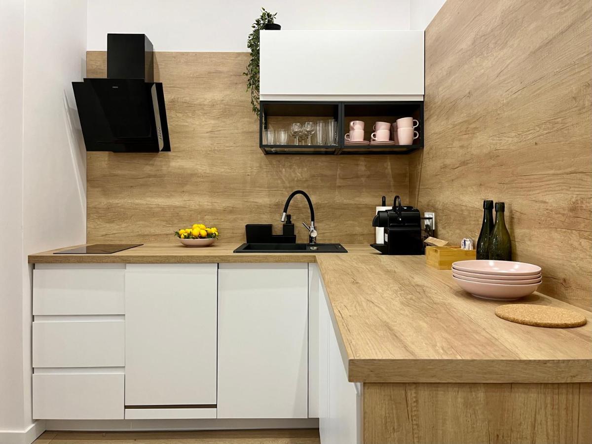 Luna Apartments Jelenia Góra Kültér fotó