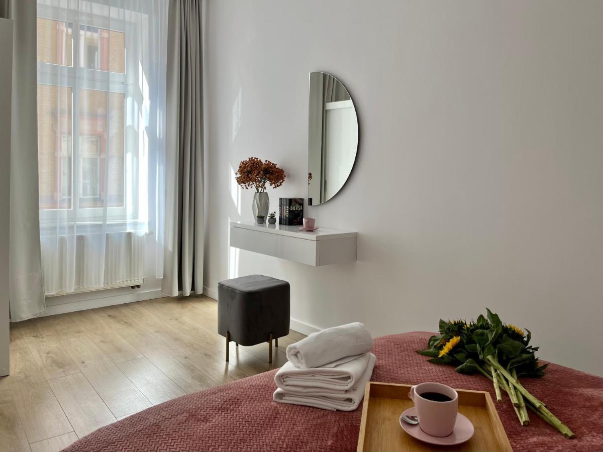 Luna Apartments Jelenia Góra Kültér fotó