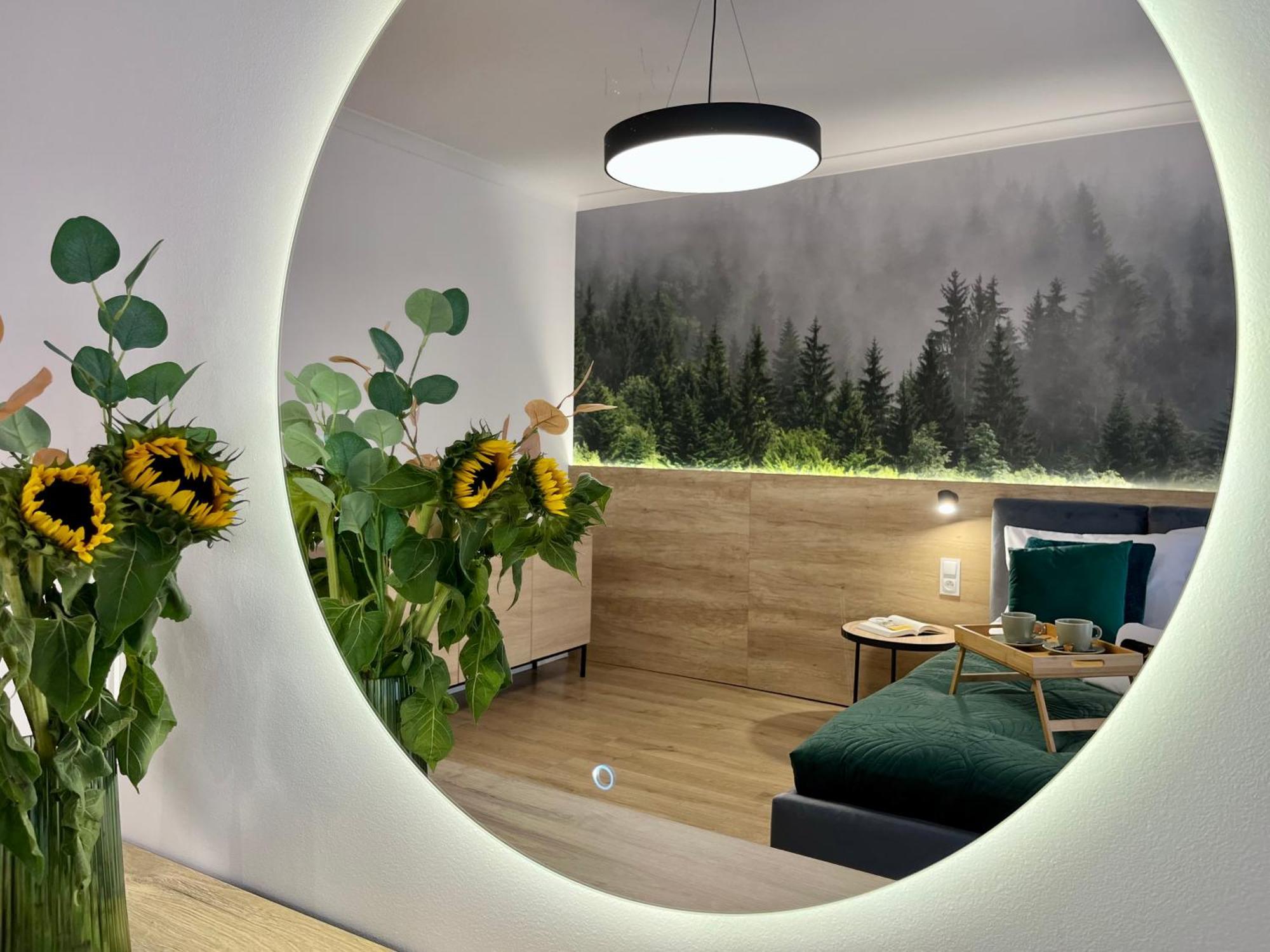 Luna Apartments Jelenia Góra Kültér fotó