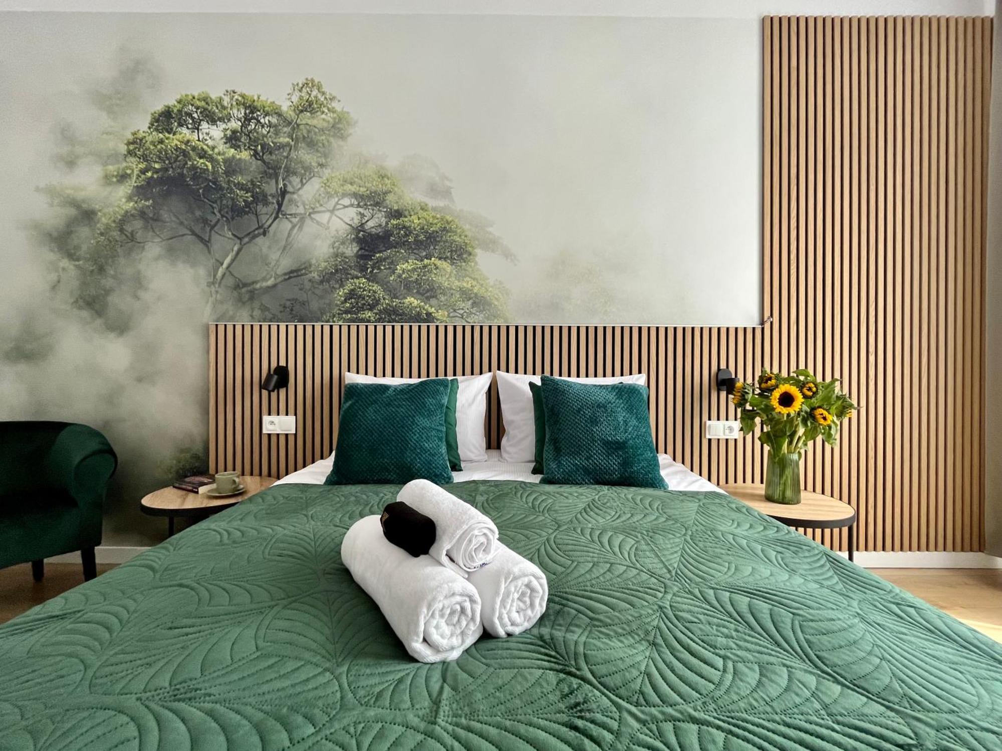 Luna Apartments Jelenia Góra Kültér fotó